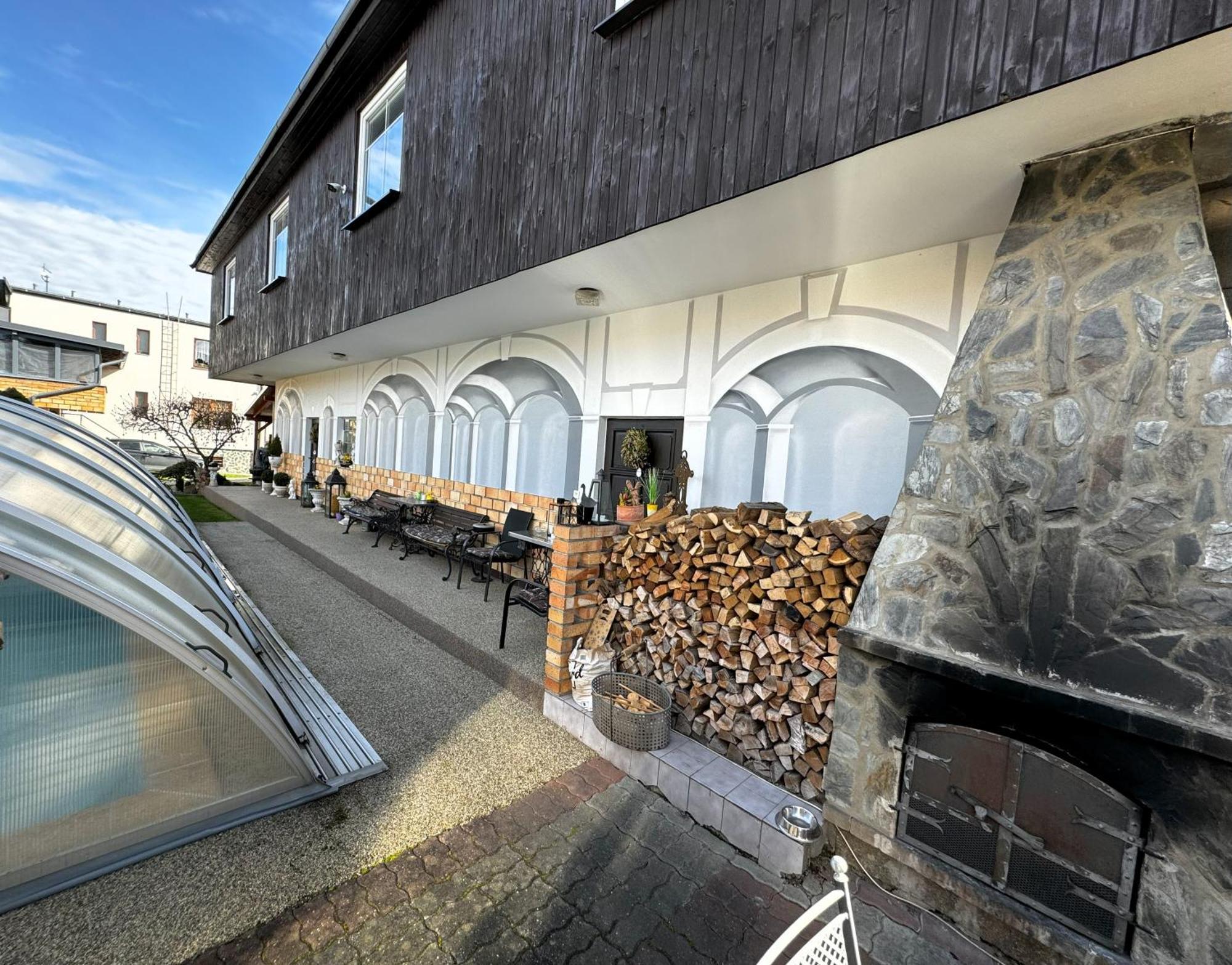Apartmány Karlovy Vary Esterno foto