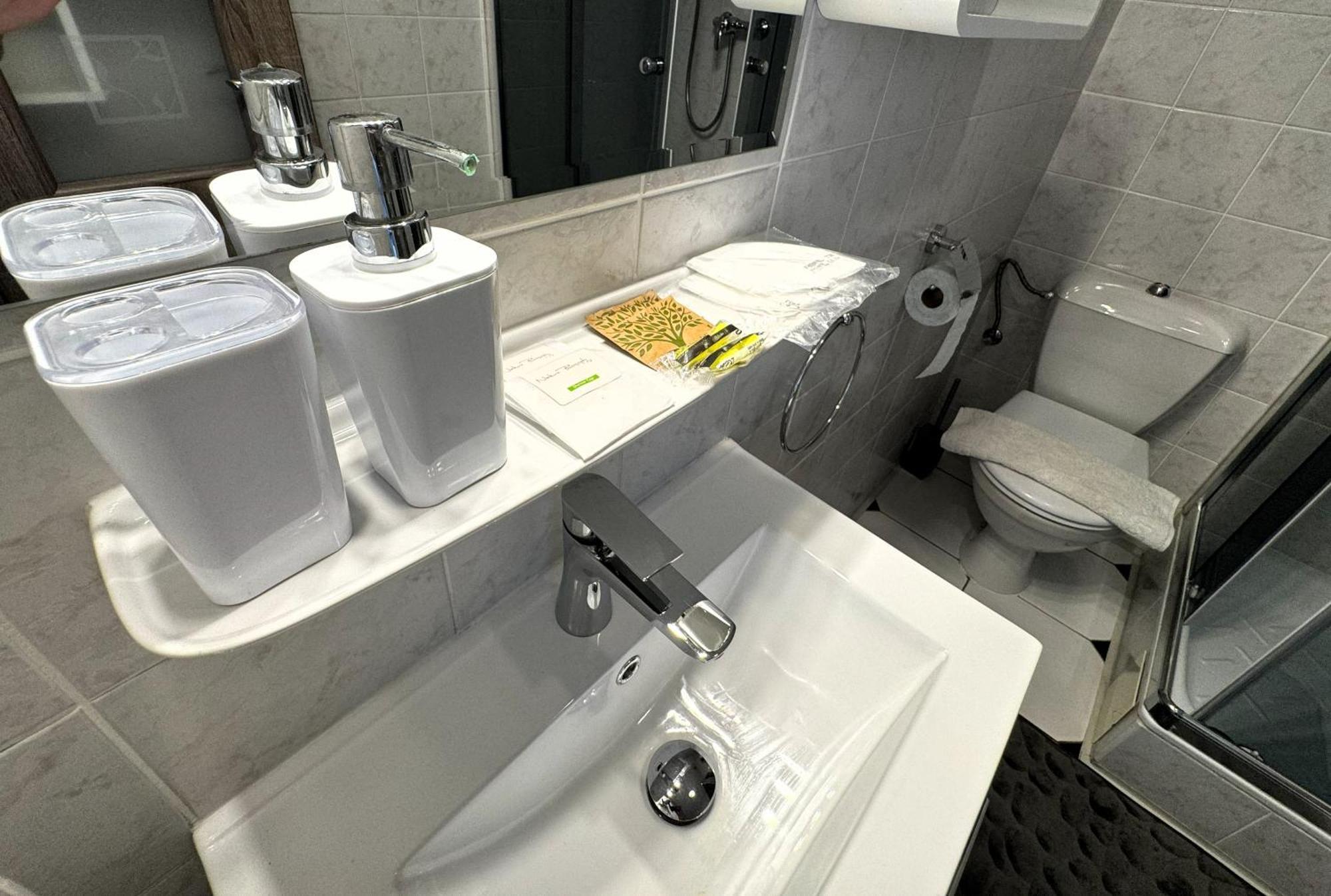 Apartmány Karlovy Vary Esterno foto