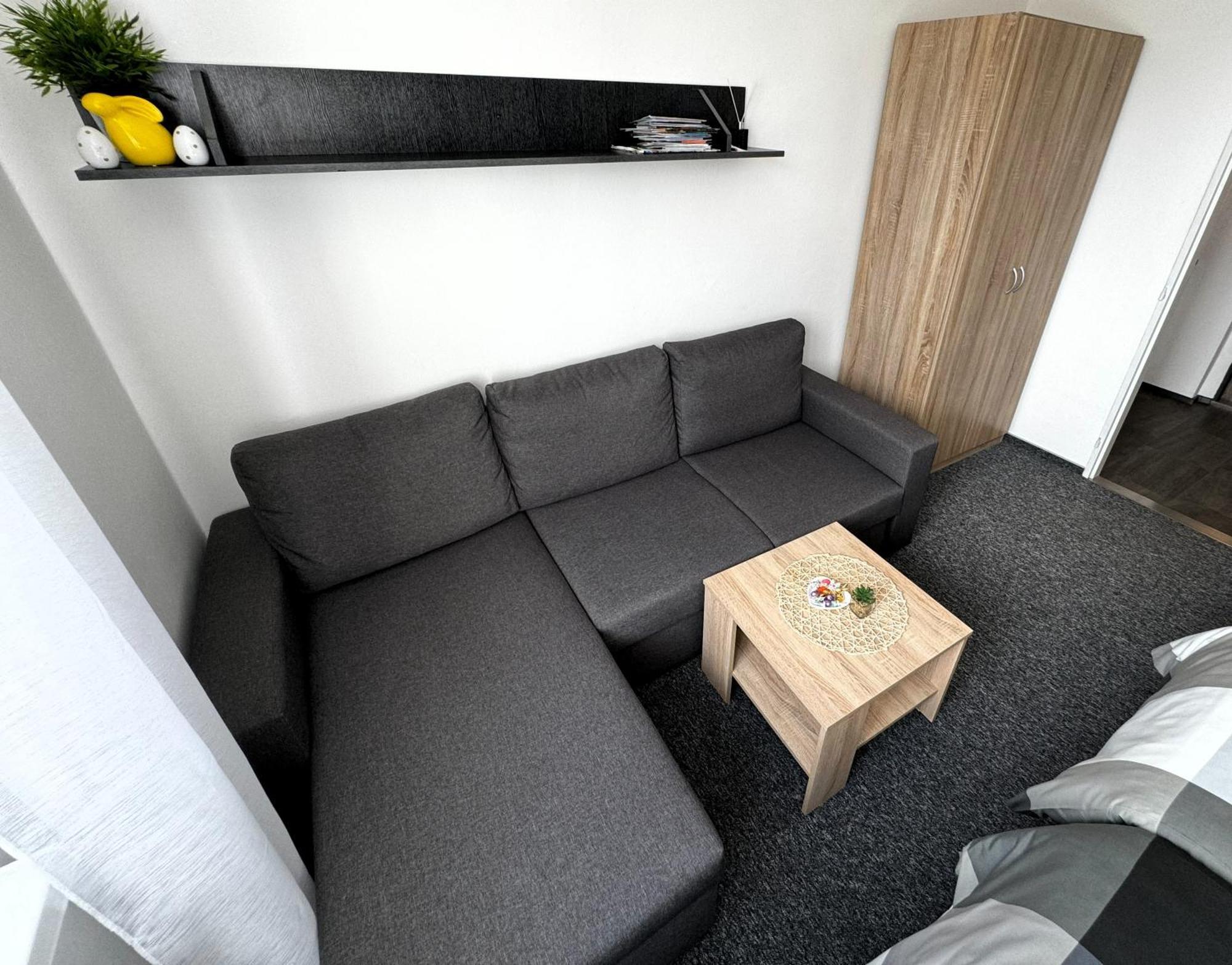 Apartmány Karlovy Vary Esterno foto